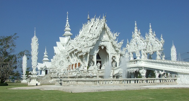 Độc đáo chùa Trắng ở Thái Lan