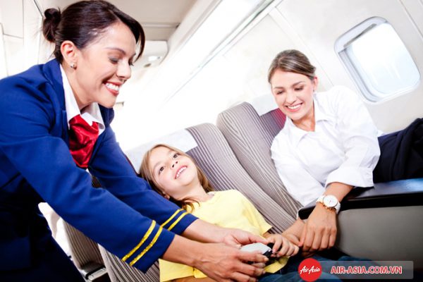 Hành khách là trẻ nhỏ trên chuyến bay