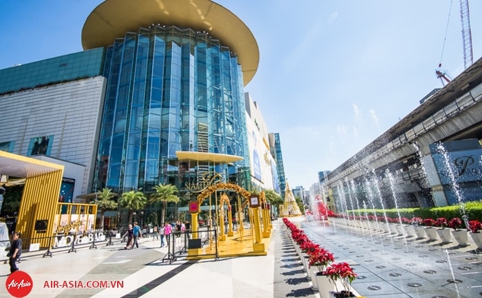 Những địa điểm mua sắm nổi tiếng ở Bangkok